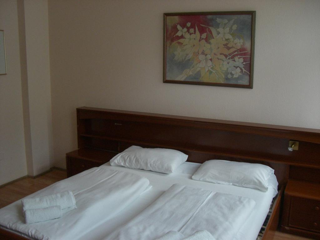 Hotel Peck Vienne Chambre photo